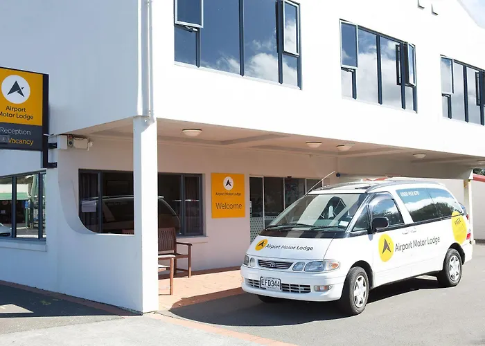 Airport Motor Lodge